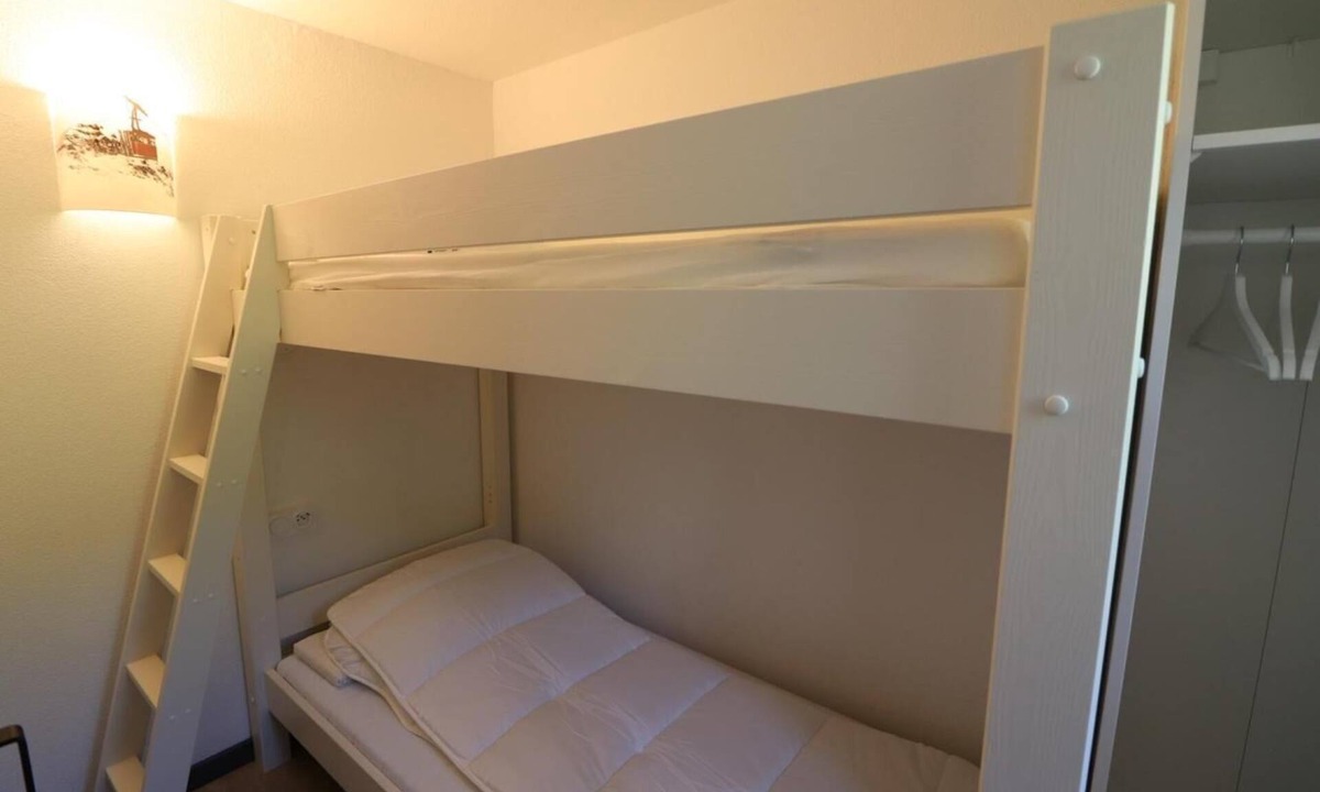 Tignes Apartment | 100m from resort center, 2nd floor, balcony, 23m², Tignes