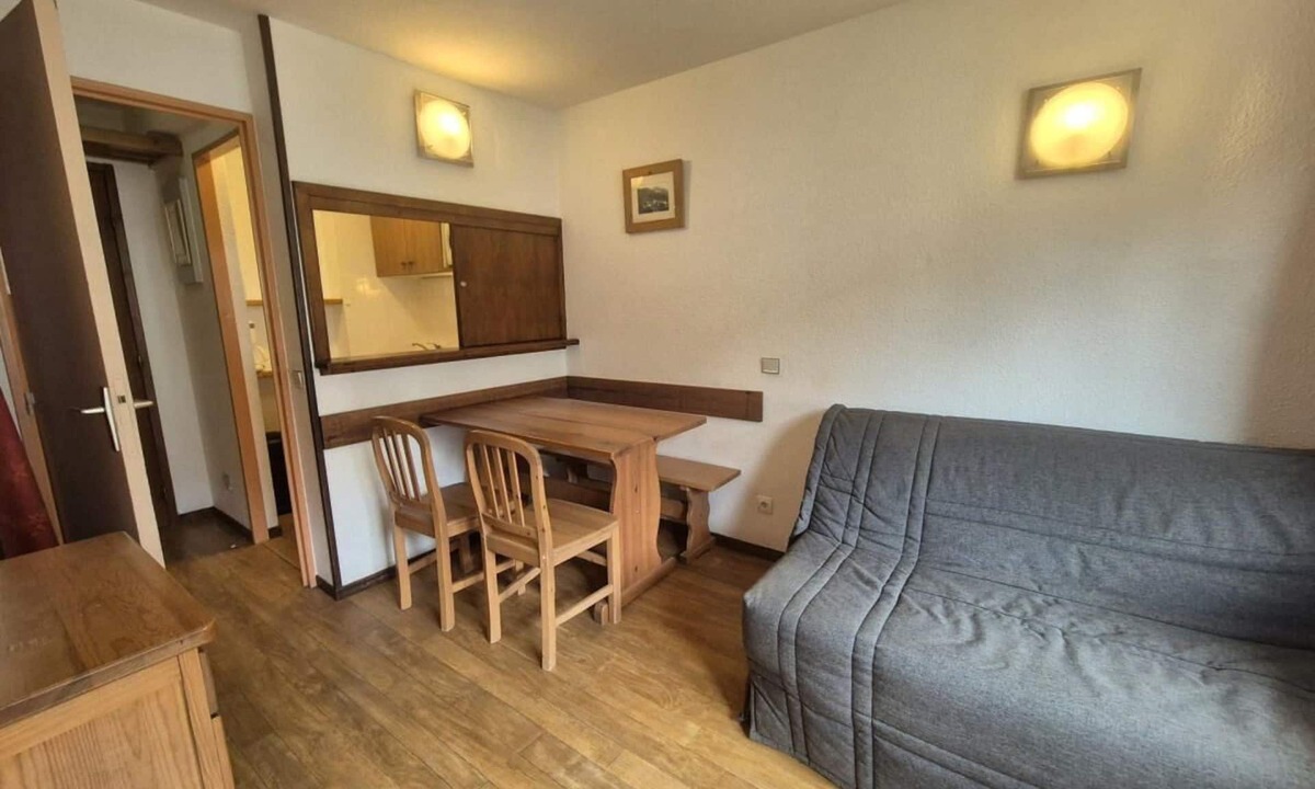 Tignes Apartment | 100m from resort center, 1st floor, balcony, 22m², Tignes