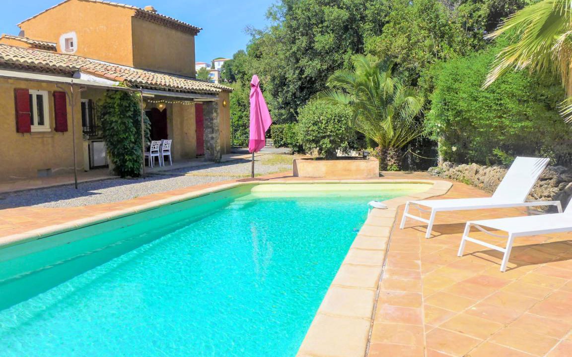 La Croix-Valmer House | 120 m² Apartment ∙ 2 bedrooms ∙ 5 guests
