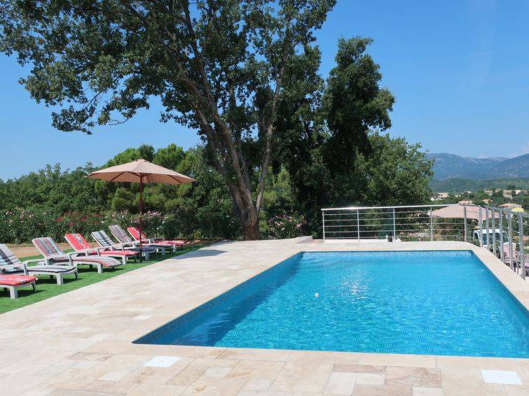 Cogolin House | 120 m² House ∙ 4 bedrooms ∙ 8 guests
