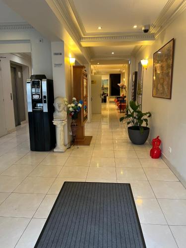 Epinettes Hotel | 121 Paris Hotel