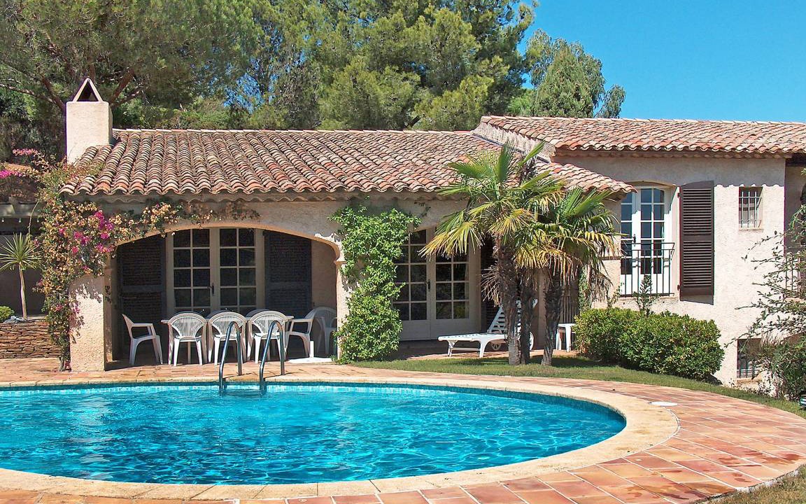 La Croix-Valmer Villa | 169 m² Villa ∙ 4 bedrooms ∙ 8 guests