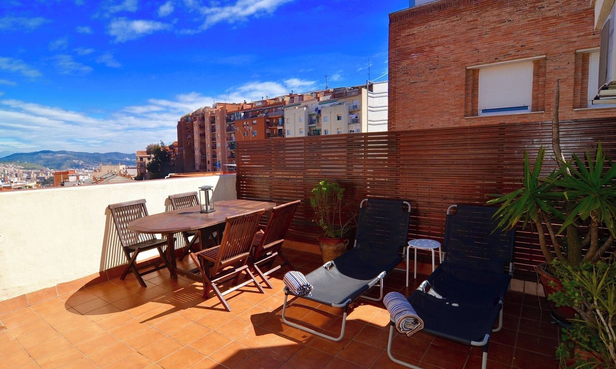 El Carmel Apartment | 2 BD APARTMENT WITH SPECTACULAR TERRACE PARK GÜELL