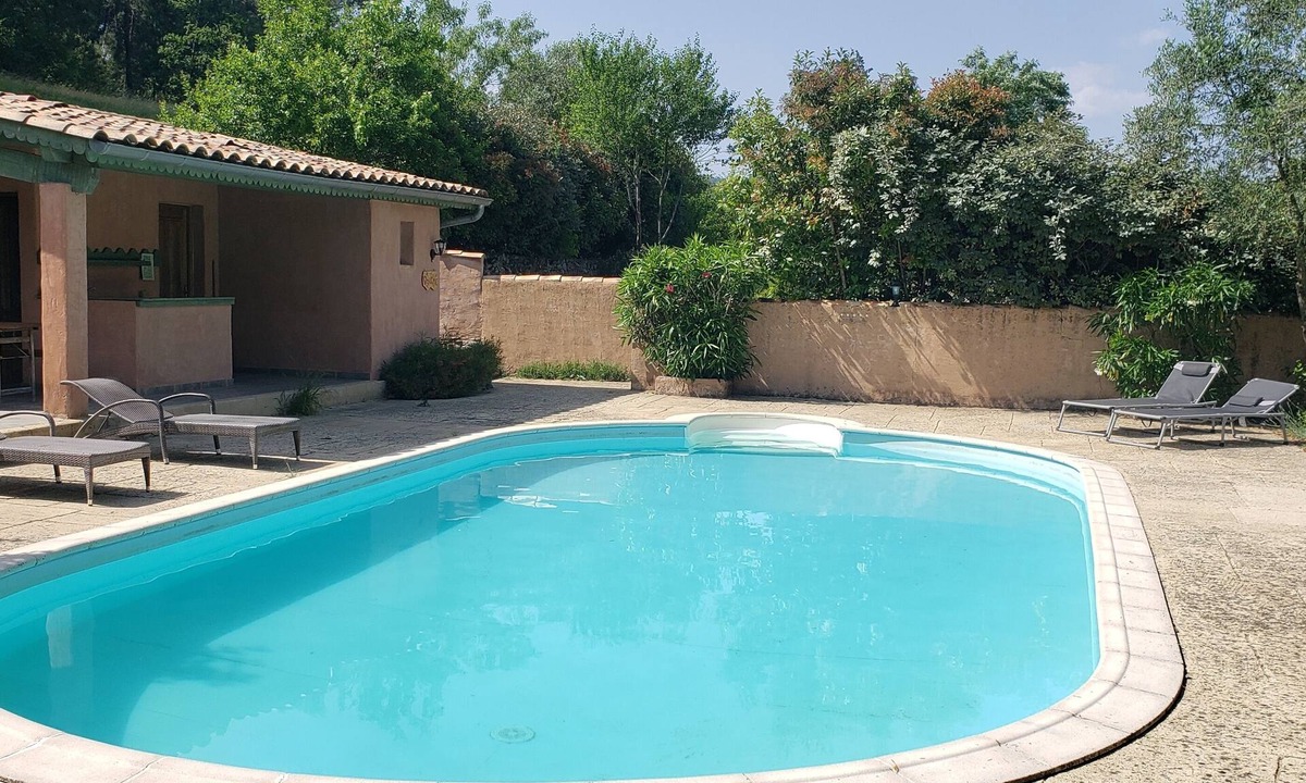 Saint-Paul-le-Jeune House | 2 houses 6 persons Swimming pool 11m South Ardèche