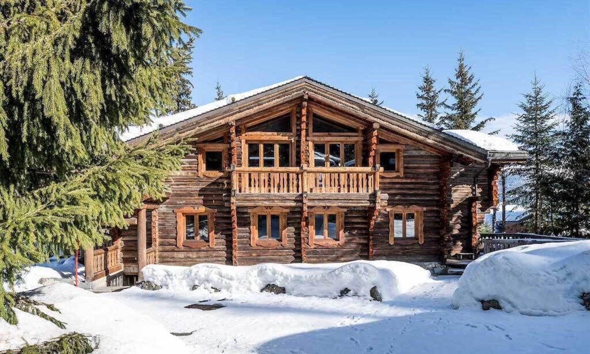 La Perriere Ski Chalet | 200m des Pistes | Chalet Lumineux + Jacuzzi Privé