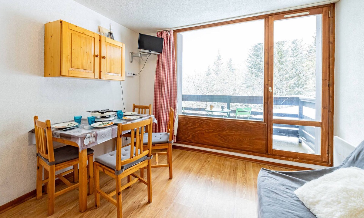 Montgellafrey Apartment | 20m² Studio with Balcony for 4 in Saint-François-Longchamp