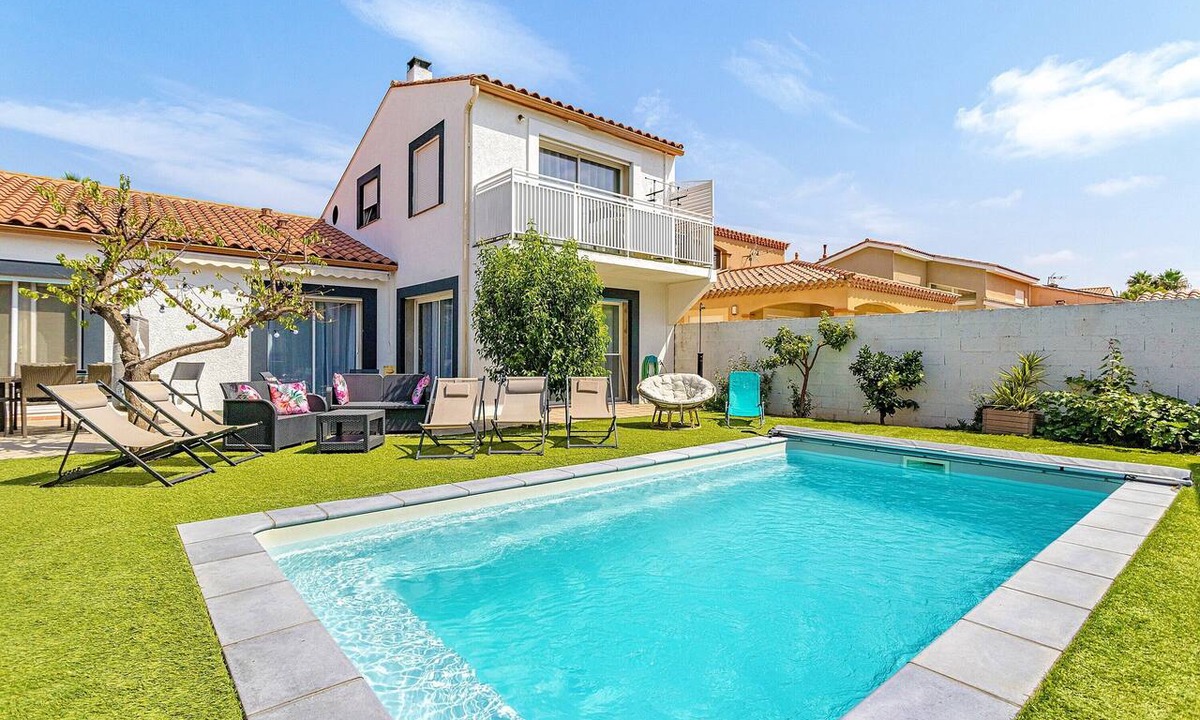 Villelongue-dels-Monts House | 3-Bedroom House with Pool