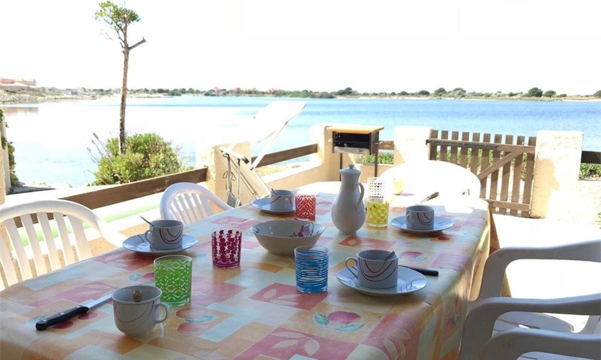 Leucate Villa | 3-Bedroom Villa + Mezzanine for 6 in Port Leucate with Parking