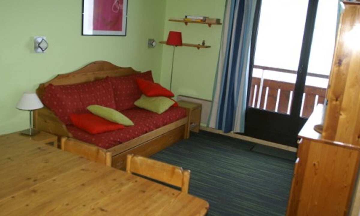 Prapoutel Apartment | 3-room apartment for 7 people, ski-in/ski-out, west-facing balcony