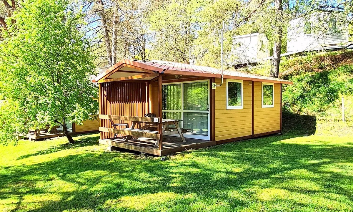 Calviac Ski Chalet | 3-Room Chalet for 5 People