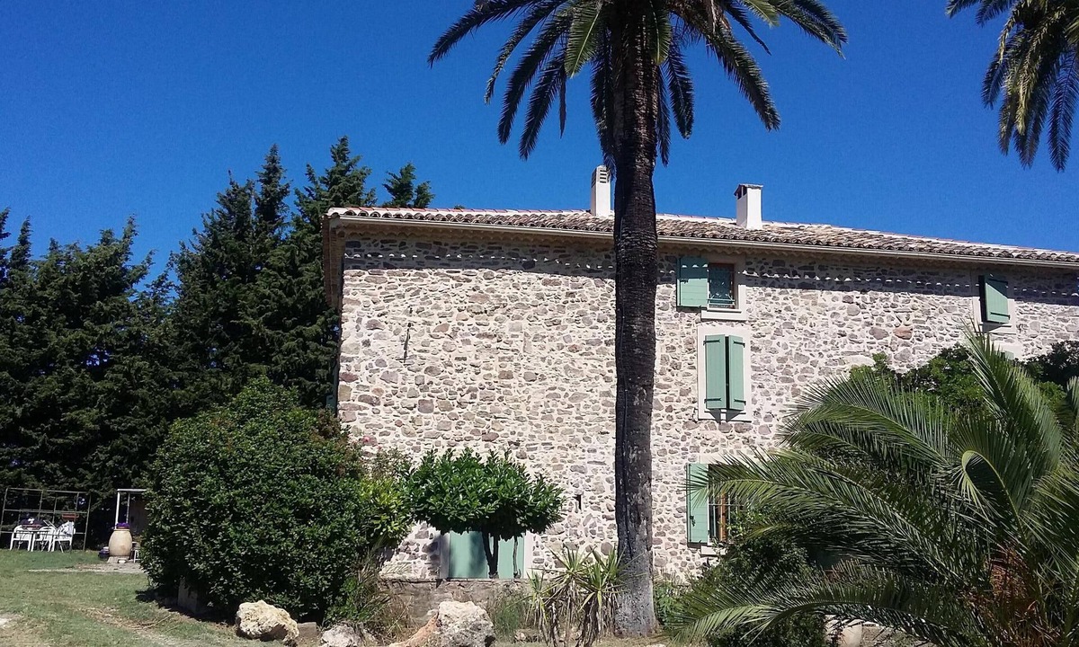 Roquebrune-sur-Argens Cottage | 3 room rural gîte