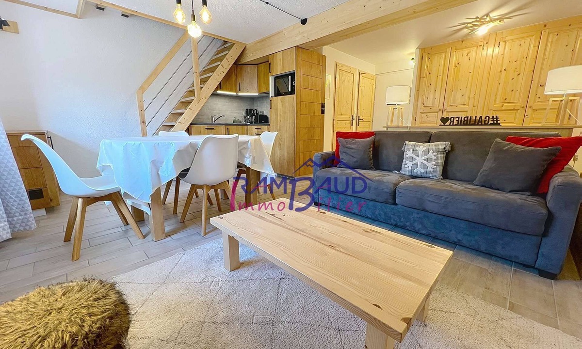 Valloire Apartment | 3 rooms 6 people Private covered parking Free Wifi
