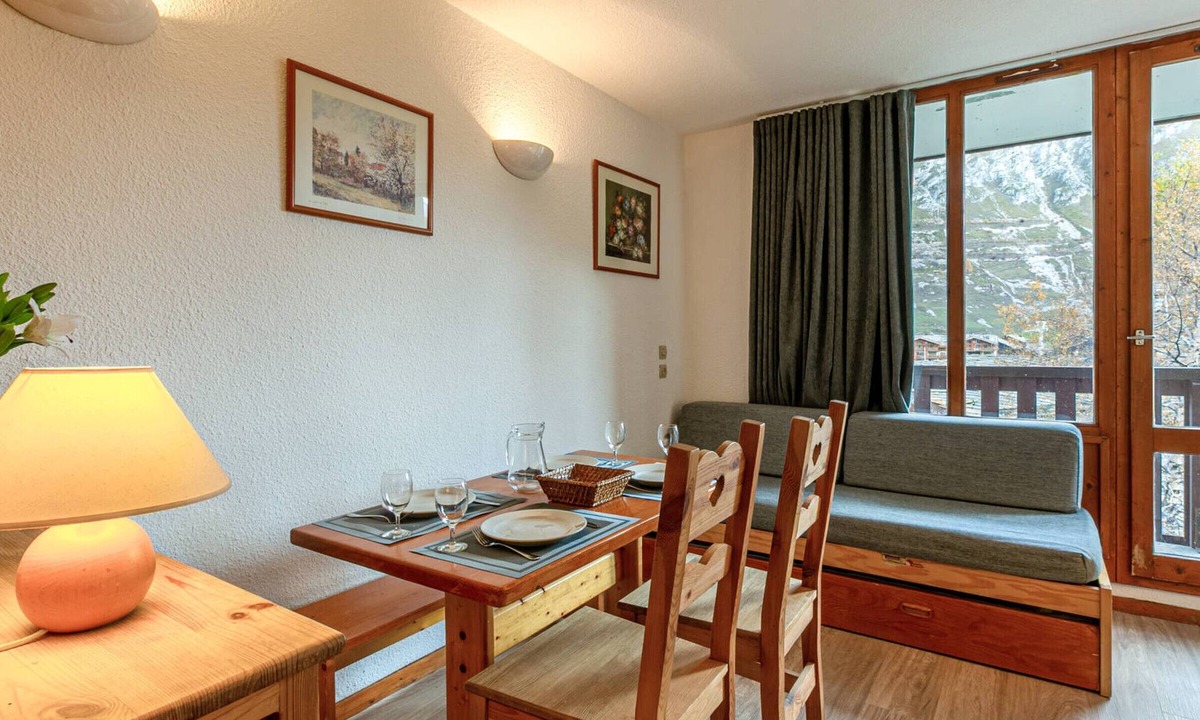 Val-d'Isere Apartment | 4-Person Studio by Slopes with Parking, Pet-Friendly