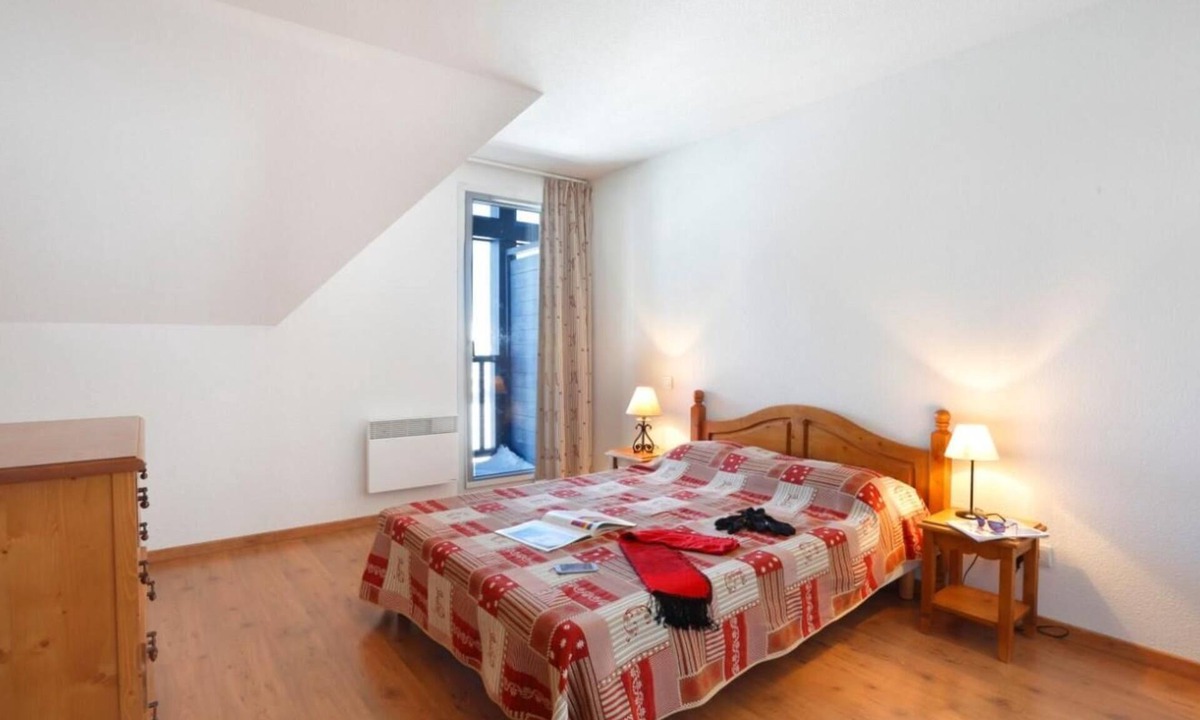 Germ Apartment | 50m from shops, swimming pool, balcony, parking, tv, ski locker, 55m², Peyragudes