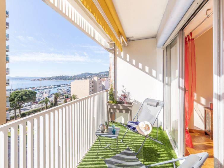 Sainte-Maxime City Centre Apartment | 56 m² Apartment ∙ 1 bedroom ∙ 3 guests