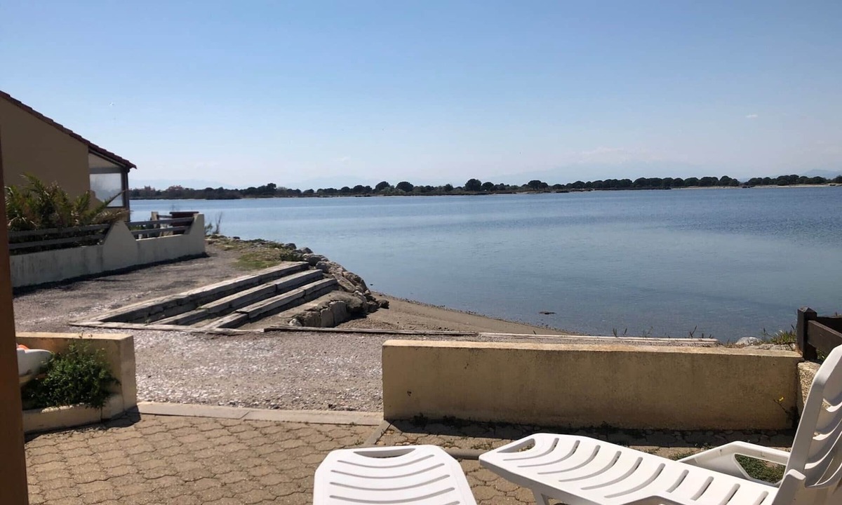 Leucate Apartment | A/C 1BR+cabine w/parking, sleeps 4, Port Leucate