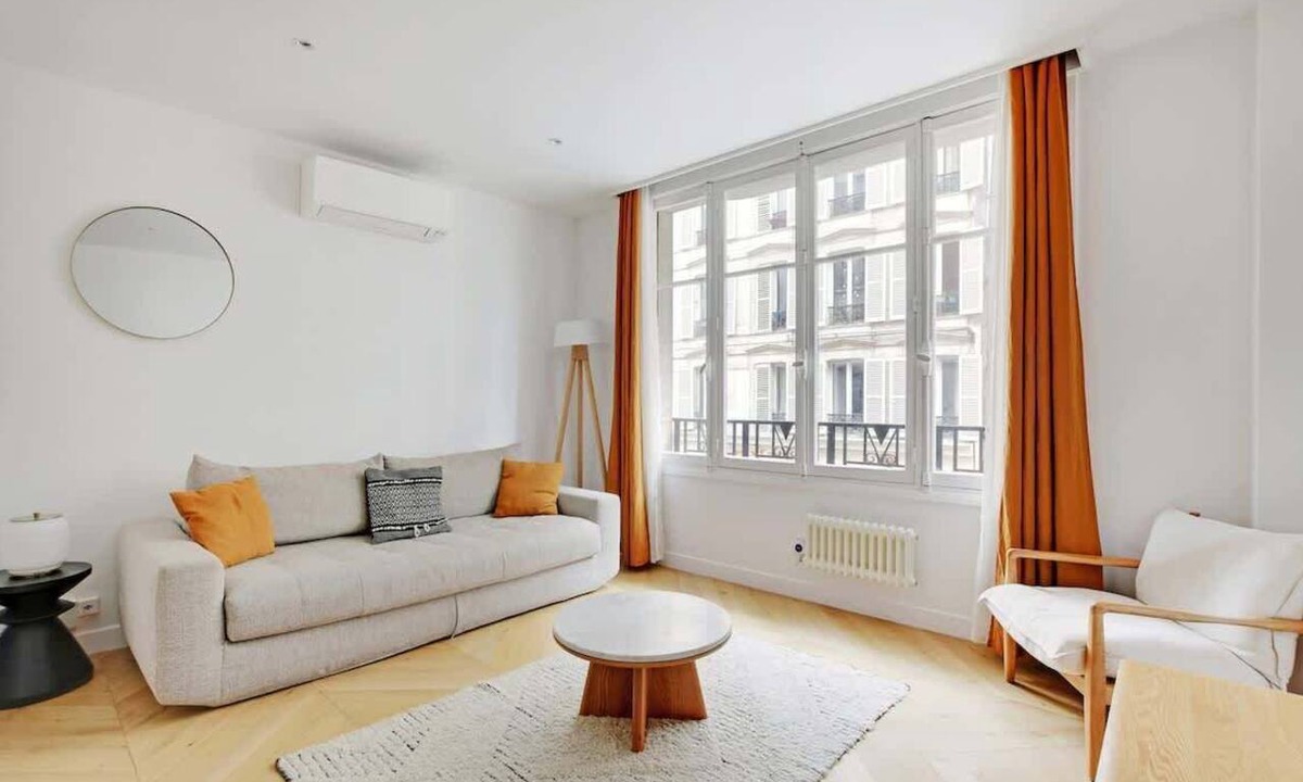 Sorbonne Apartment | A Comfortable 1-BR/1BA in Saint-Michel