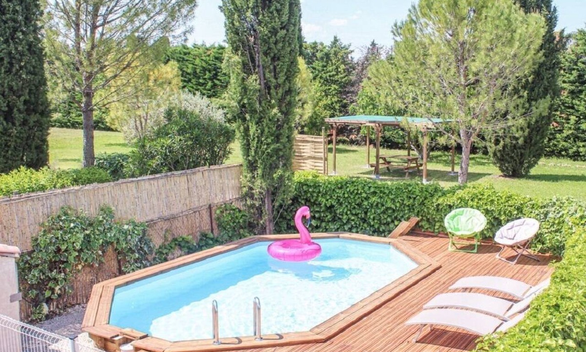Monteux House | A peaceful house in Provence with a pool, located between the Luberon, Avignon, and Mont Ventoux
