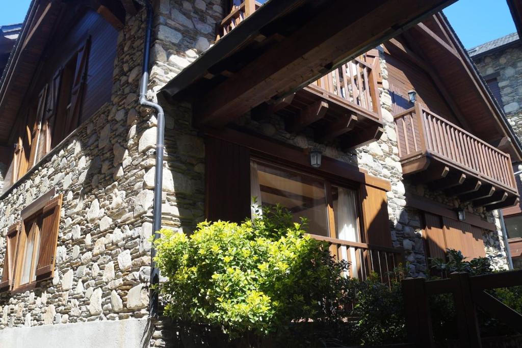 Isil Ski Chalet | Acogedora casita en el Pallars