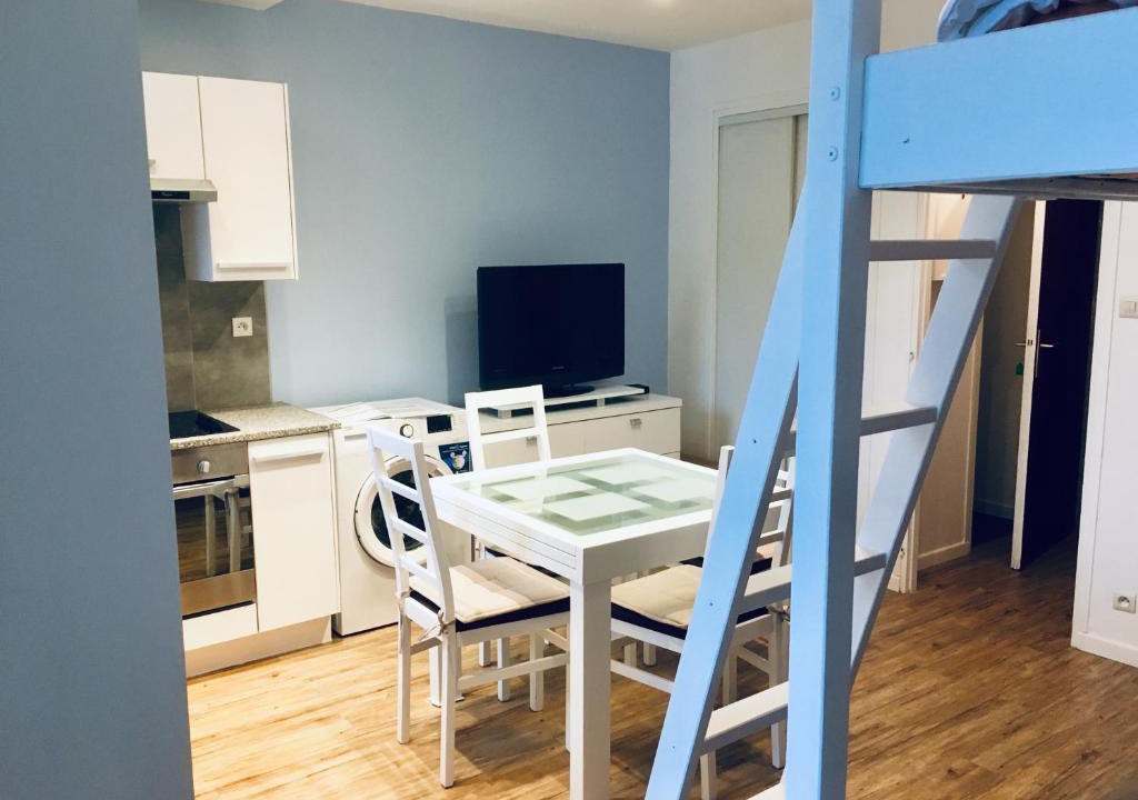 Bagneres-de-Luchon Apartment | Agréable studio neuf avec vue + parking gratuit