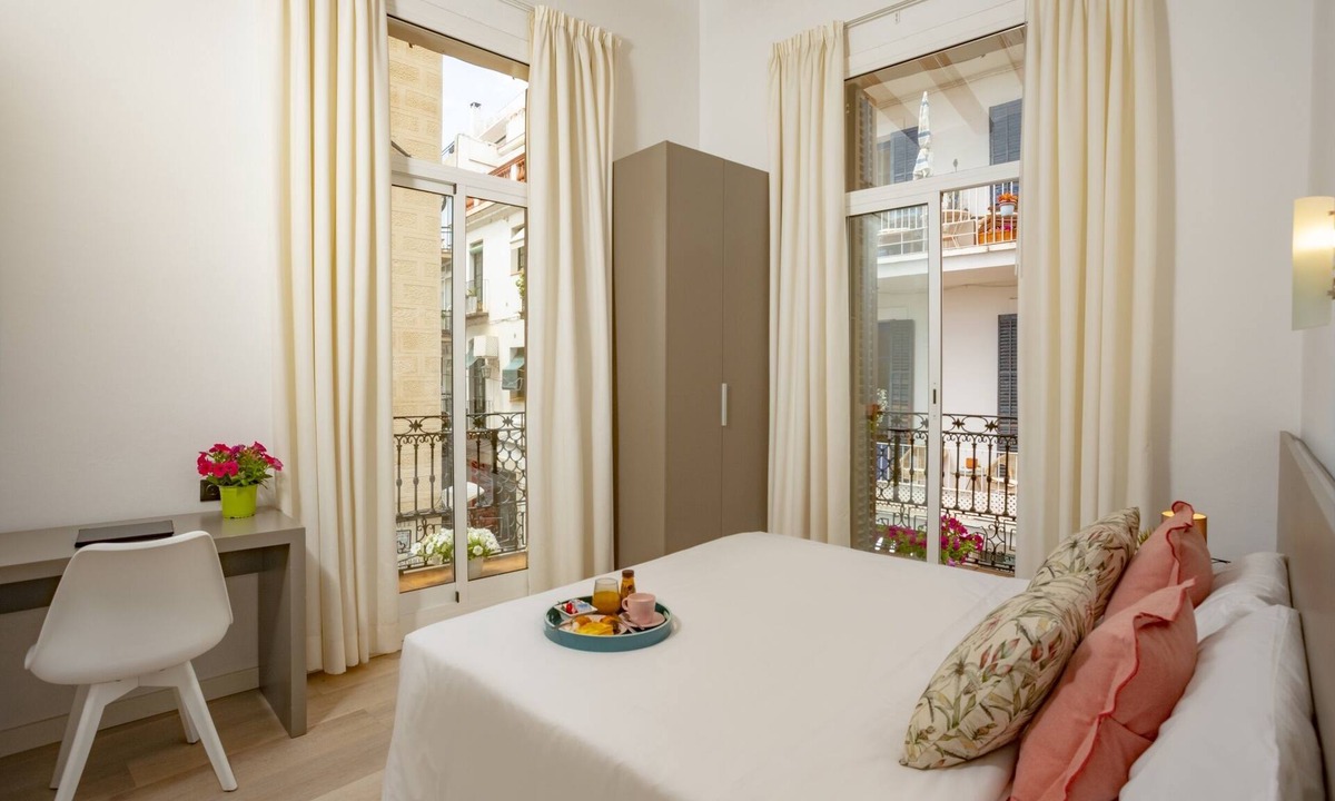 Sitges Town Center Hostel | Antonios Hostal