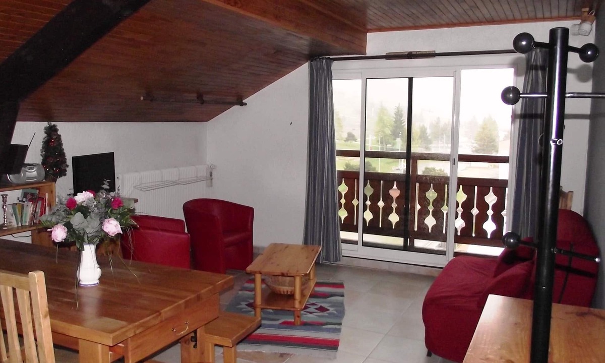 Mont-de-Lans Apartment | Apart. , 8 pers., At the foot of the slopes with very beautiful view