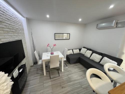 Ainsa-Sobrarbe Apartment | Apartamento premium Aínsa