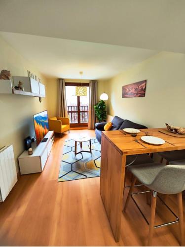 Escarrilla Apartment | Apartamento Punta Escarra