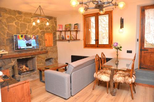 La Pobla de Lillet Apartment | Apartamento Rústico-moderno Accesible-Adaptado Pobla de Lillet
