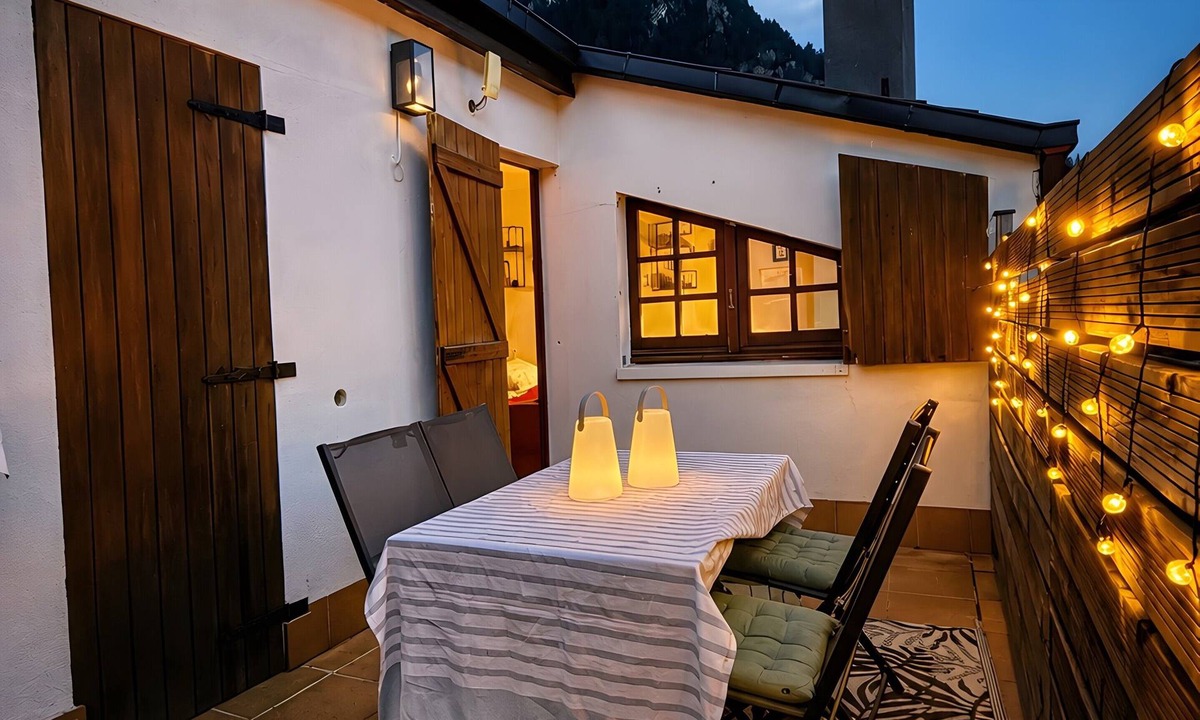 Mas de Ribafeta Apartment | Apartment "À Arinsal" with Mountain View and Wi-Fi