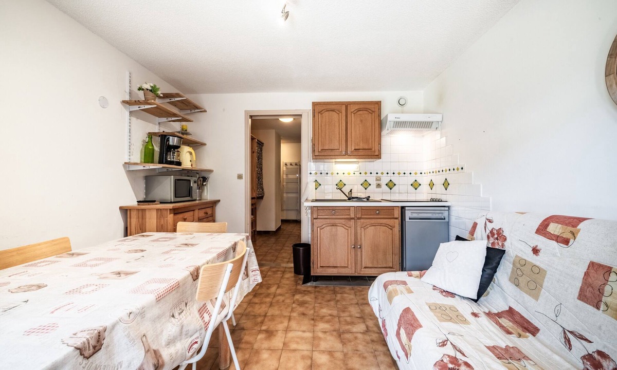 Thollon-les-Memises Apartment | Apartment 'Entre Lac et Montagne' with Lake View and Balcony