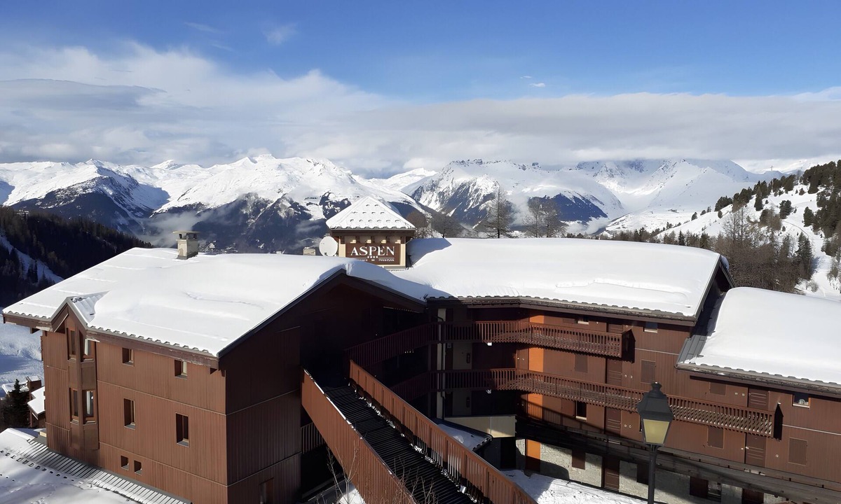 Plagne Centre Apartment | Apartment 'Résidence Aspen' in the Alps with Mountain View of Mont Blanc Range