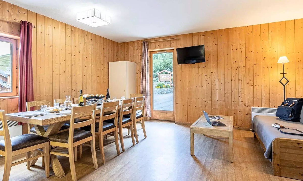 Saint-Sorlin-d'Arves Apartment | Apartment