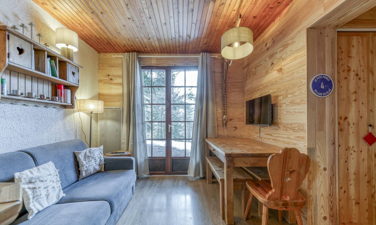 Villard-Reculas Apartment | Apartment 'Gawal 1' with Mountain View, Private Terrace and Wi-Fi