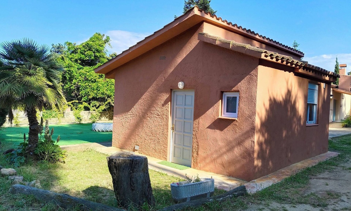 Tordera Apartment | Apartment in Parque Natural. It is ideal for disconnecting in the middle of nature.