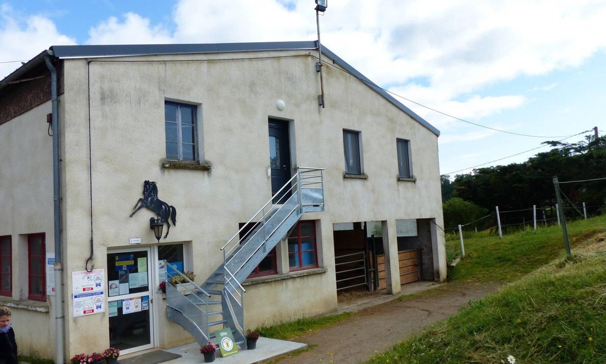 Le Vernet Cottage | Apartment in riding center - 4 guests