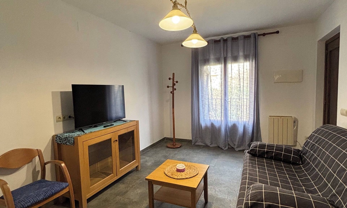 Riglos Apartment | Apartment in the village of Riglos, at the foot of the Mallos de Riglos