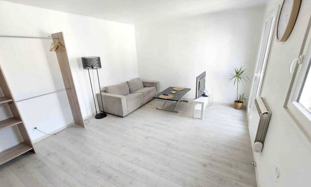 Villepinte Apartment | Appartement 32m2 a Proximité du Parc des Expositions de Villepinte/ Aéroport CDG