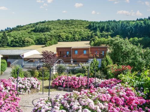 Fayet Apartment | Appartement cosy à Fayet avec vue