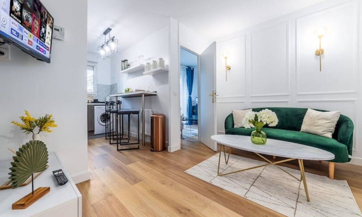 Center Apartment | Appartement en Face Gare D'evry