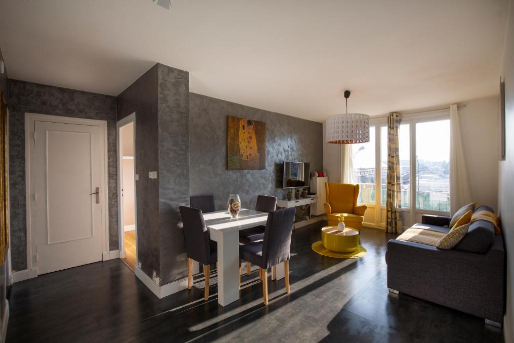 Quartier Capuche-Allies Apartment | Appartement Malya & parking privé