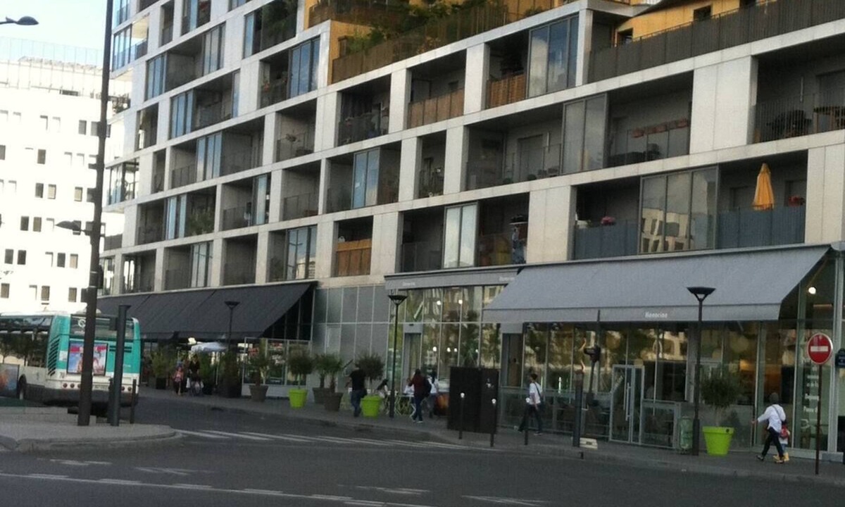Gare Apartment | Appartement Parisien Avec Jardinet ; Nombreux Transports en Commun