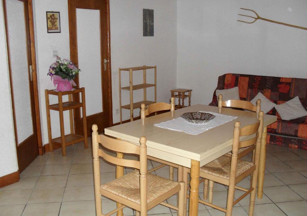 Peyragudes Apartment | appartement vacances à la montagne RDC