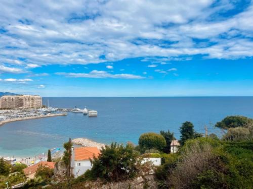 Cap d'Ail Apartment | Appartement vue mer aux portes de Monaco
