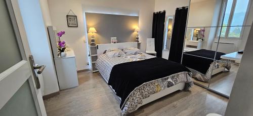 Tulle Apartment | Appt Cosy proche centre historique et hôpital TULLE