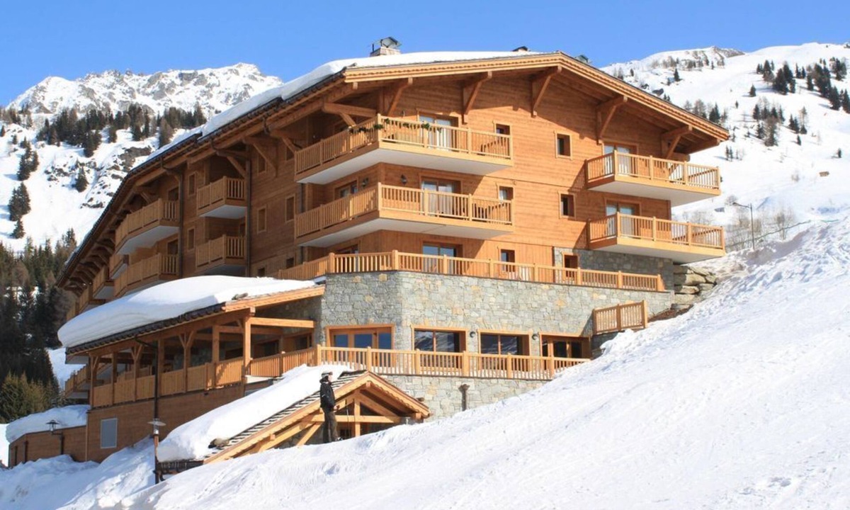 Arc-1800 Apartment | Arc 1800 Iseran, ski-in ski-out, heated swimming pool, cleaning included