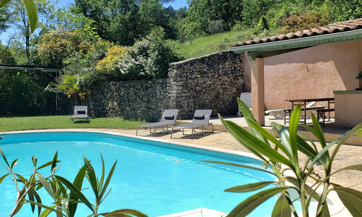 Saint-Paul-le-Jeune House | Ardèche Sud Gite Fleur d'Acacia 6 people Swimming pool 11m*5 Land 4500m2