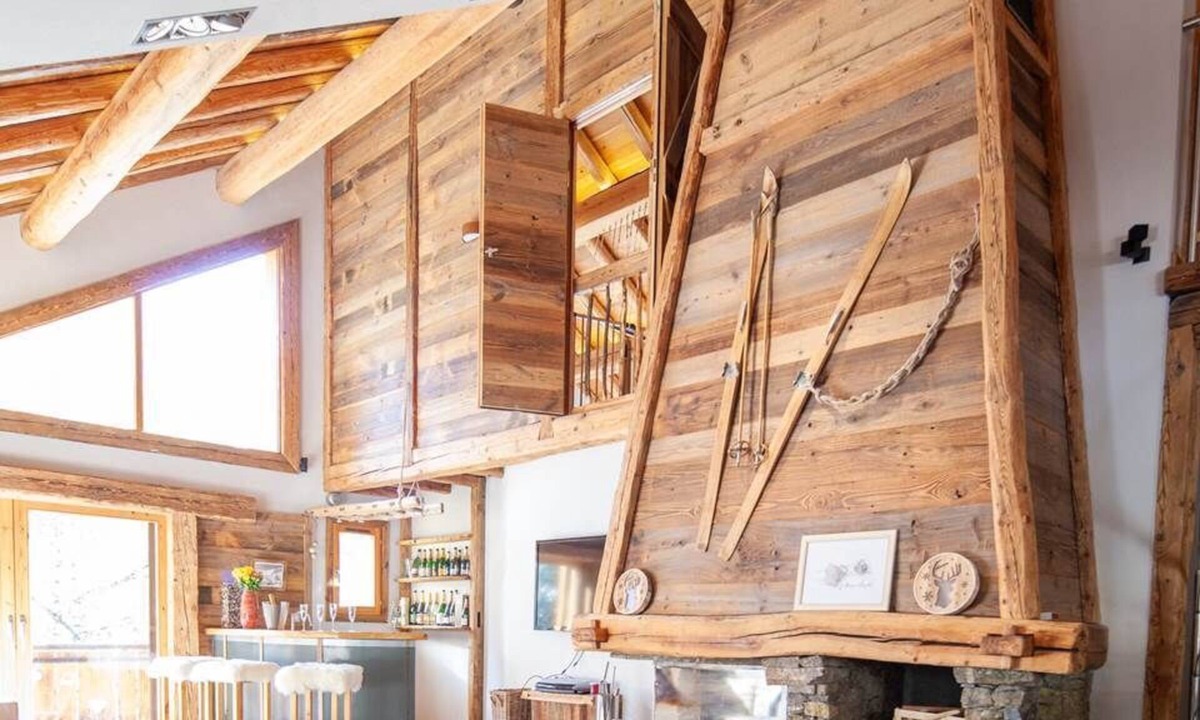 Valloire Apartment | Aurea, an exceptional 5-star rated apartment, ideal for a stay marked by comfort and refinement.