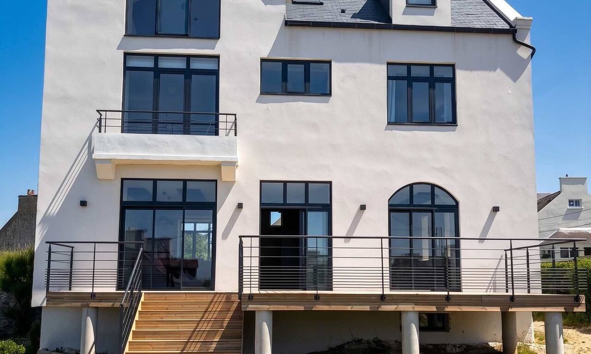 Porspoder House | Avel Vor - Family home, renovated, sea view