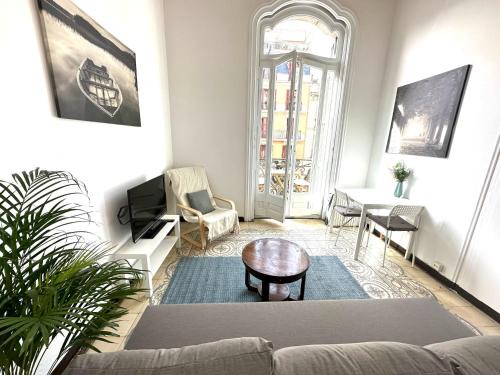 Dreta de l'Eixample Apartment | Barcelona Central Apartments